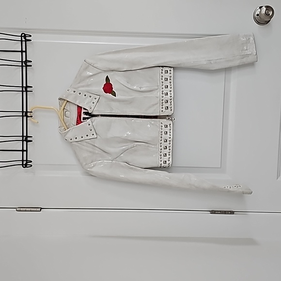 Jacket - Picture 4 of 4